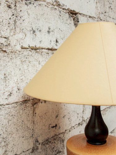 Suzanne, la lampe à poser orange N°415