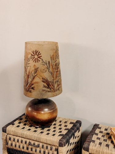 Suzanne, la lampe en céramique et parchemin N°453