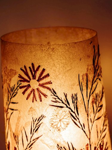 Suzanne, la lampe en céramique et parchemin N°453