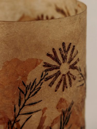 Suzanne, la lampe en céramique et parchemin N°453