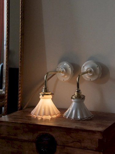 Suzette, la paire d'appliques N°16