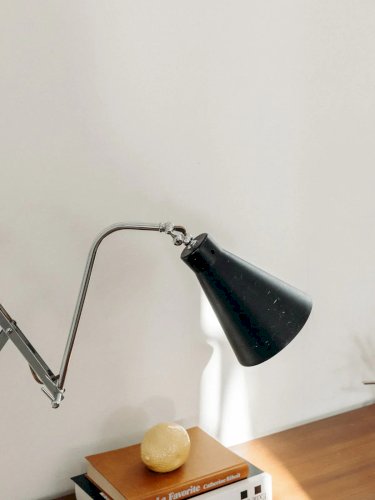 Suzette, l'applique en métal N°97