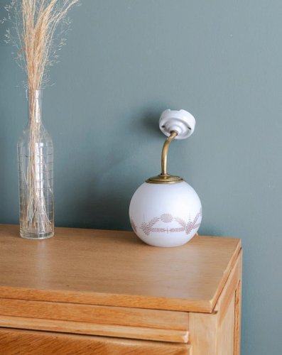 Suzette, l'applique en opaline à frise N°113