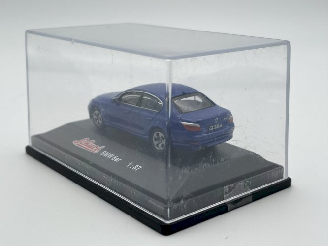  BMW 530i 1/87 Schuco