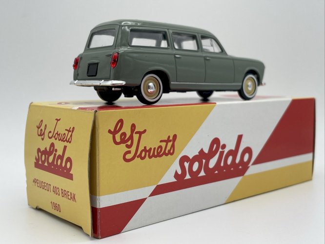  Peugeot 403 Break (1960) 1/43 Solido