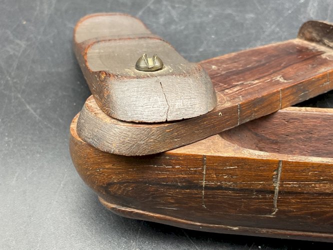 Tabatière à système curiosité secret  art populaire