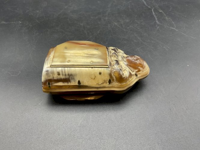 Tabatière boîte érotique Fanny personnage XIXème