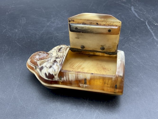 Tabatière boîte érotique Fanny personnage XIXème