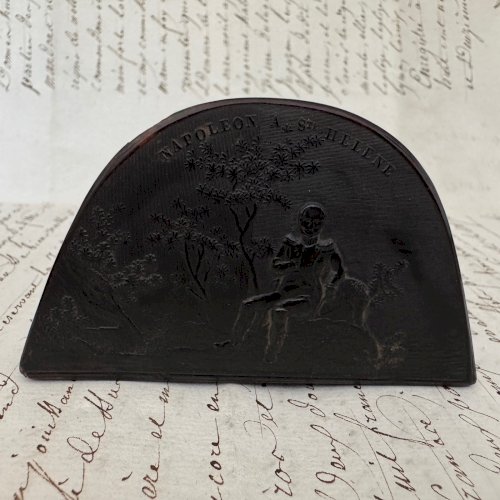 Tabatière en corne bicorne de Napoléon Bonaparte première moitié XIXe M4088