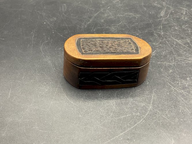 Tabatière ou autre Sculpture Bois art africain miano kapuku