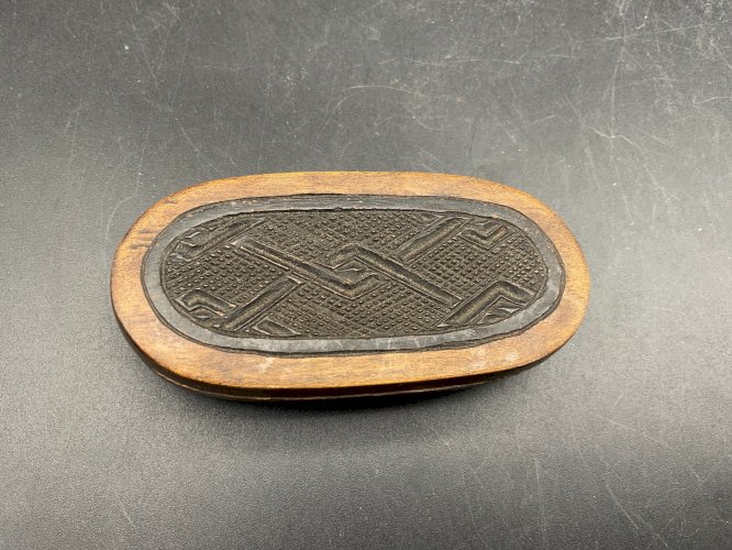 Tabatière ou autre Sculpture Bois art africain NGOGO LUCETE