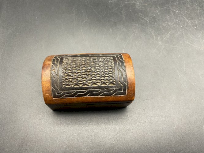 Tabatière Sculpture Bois art africain NGOGO LUCETE