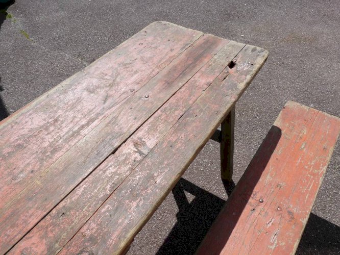 Table + 2 bancs de brasserie - ancienne brasserie l.f. Haag ingwiller prey