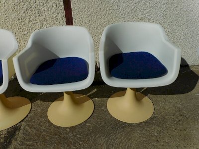 dot