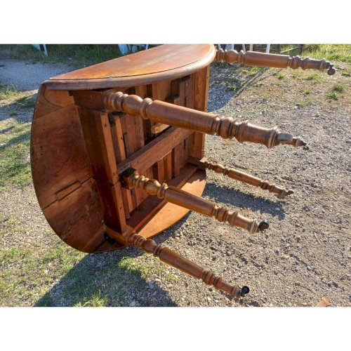 Table 6 Pieds en Noyer 19 éme Ouvrante avec Rallonges