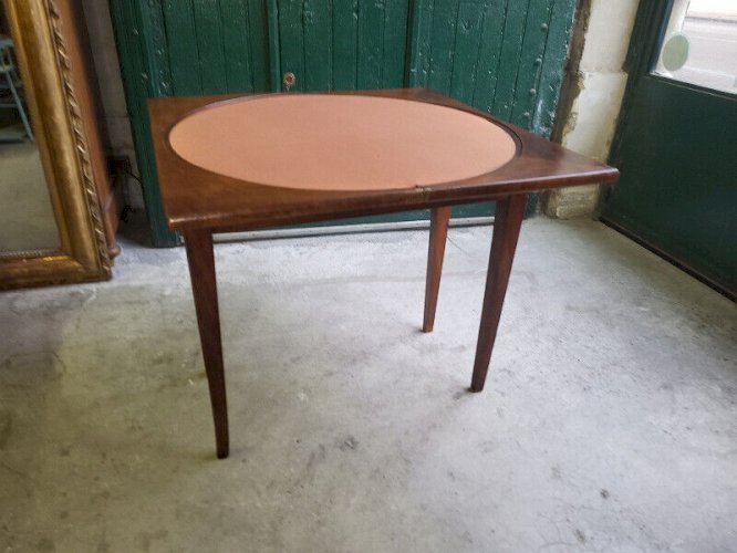 TABLE A JEUX EN NOYER DIRECTOIRE DU XIX ème SIECLE