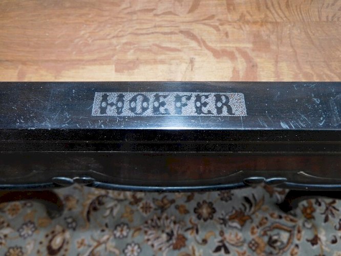 TABLE A JEUX NAPOLEON III SIGNEE HOEFER
