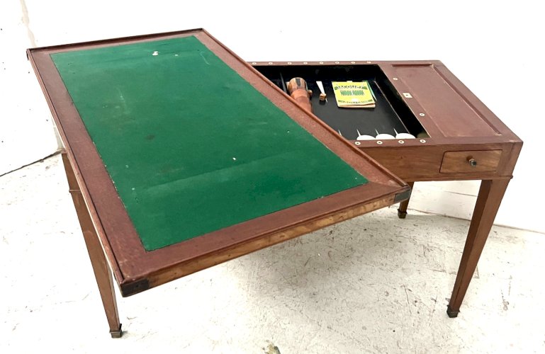 Table a jeux "Tric Trac" d'époque Louis XVI en acajou XVIII siècle