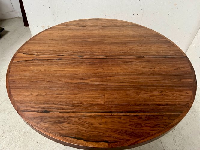 Table a manger Scandinave en placage de palissandre  " John MORTENSEN "XX siècle