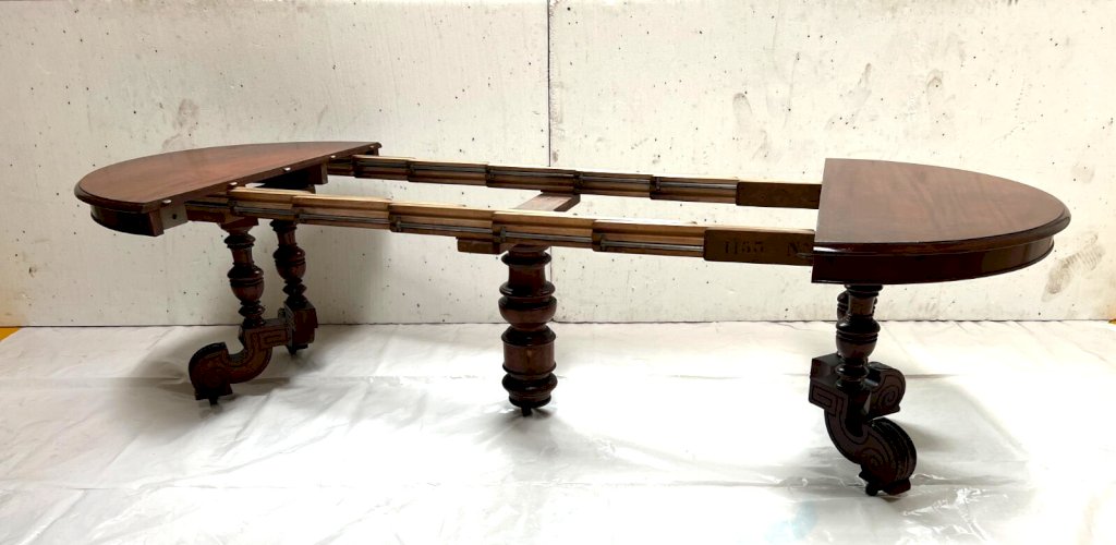 Table a pied central Napoléon III Acajou massif XIX siècle