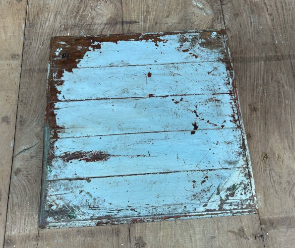 Table à thé en teck birman avec patine turquoise dorigine