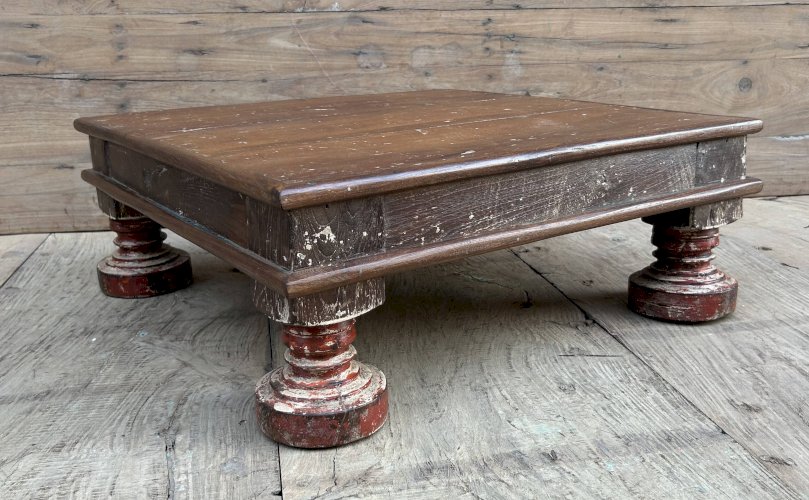 Table à thé en teck birman