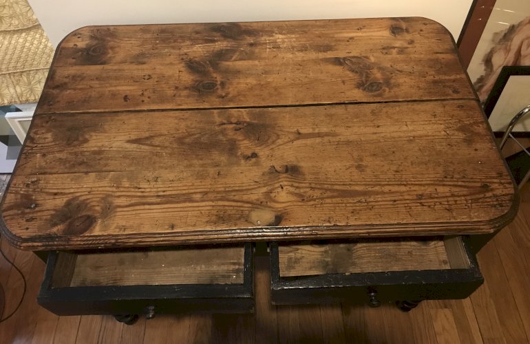 Table ancienne