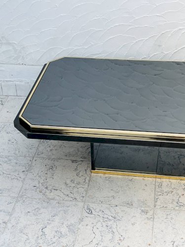 Table basse bicolore en laiton et miroir noir par Fedam