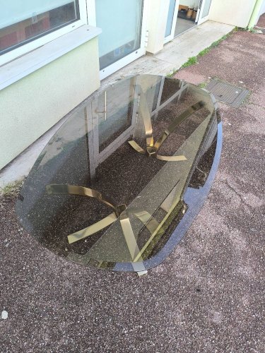 Table basse chrome doré et verre fumé Roger sprunger