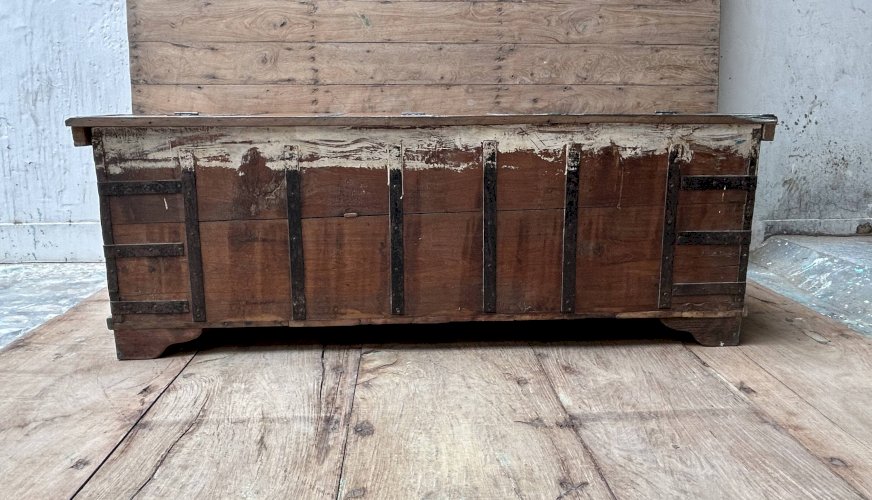 table basse - coffre en teck birman avec patine dorigine