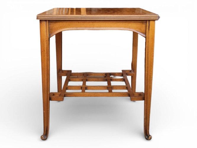 Table basse, dappoint Art Nouveau 1900