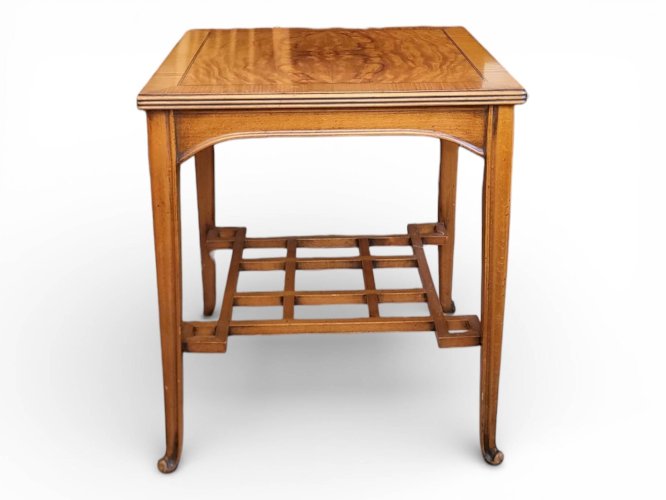 Table basse, dappoint Art Nouveau 1900