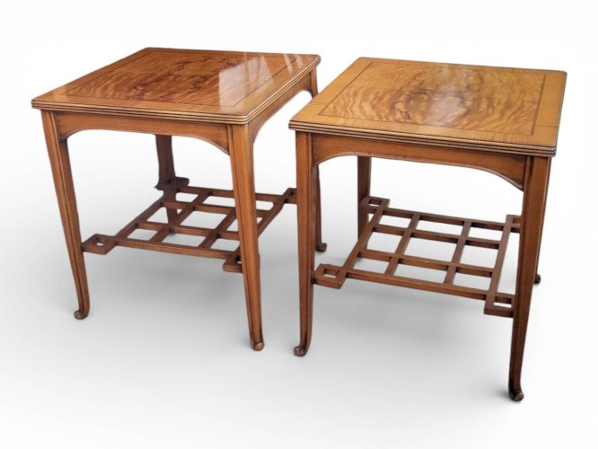 Table basse, dappoint Art Nouveau 1900