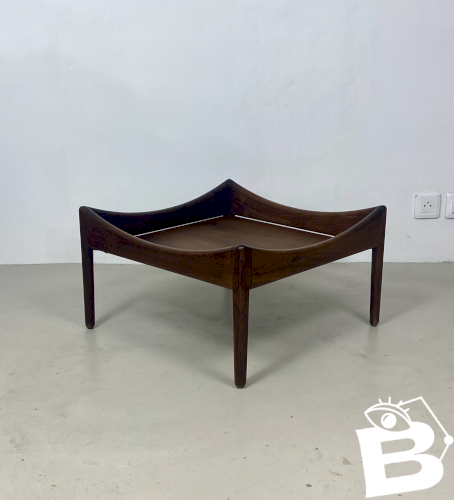 Table basse des années 60, en palissandre – design Kristian Vedel pour Sør