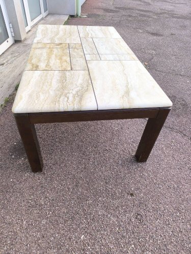 Table basse en bois et travertin 1970 1980