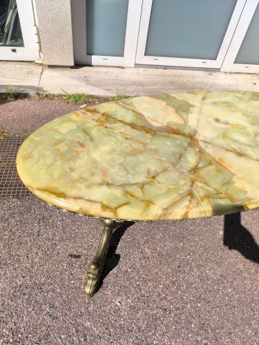 Table basse en marbre et laiton