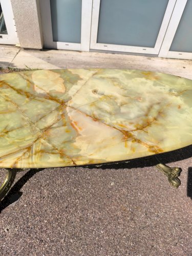 Table basse en marbre et laiton