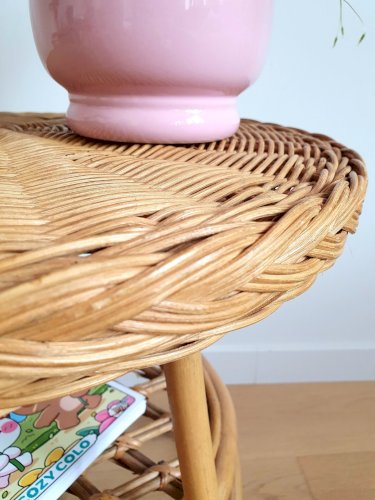 Table basse en rotin vintage