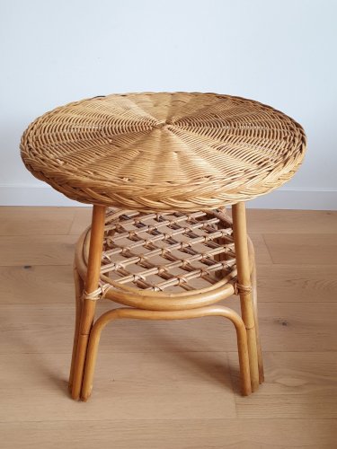 Table basse en rotin vintage
