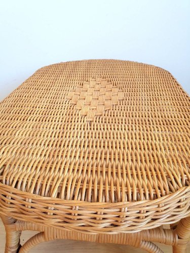 Table basse en rotin vintage