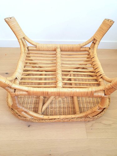 Table basse en rotin vintage