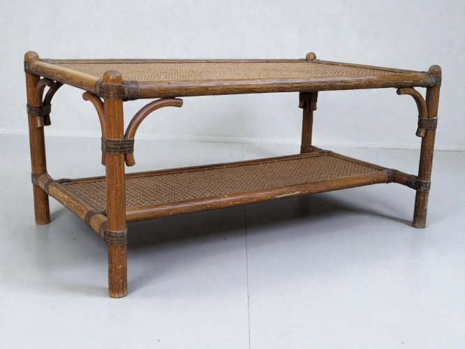 Table basse en rotin