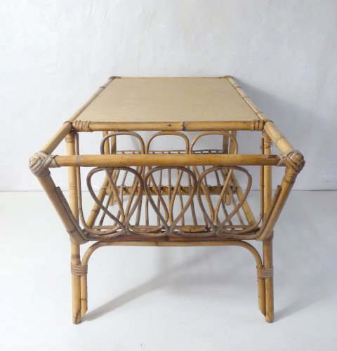 Table basse en rotin