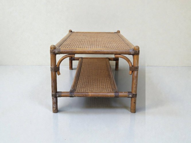 Table basse en rotin