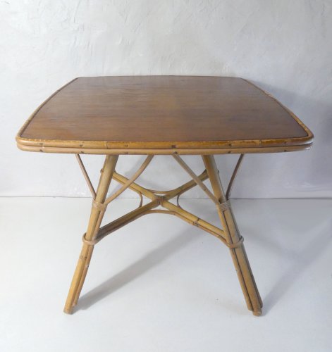 table basse en rotin