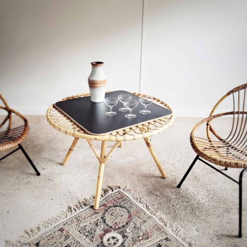 Table basse en rotin