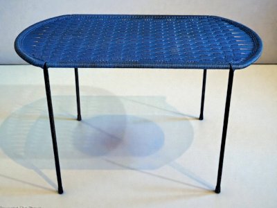 Nylon wire coffee table