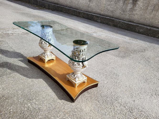 TABLE BASSE ITALIENNE PLATEAU VERRE SOCLE BOIS JAMBAGES EN PORCELAINE REF JE