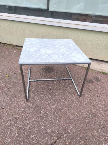 Table basse marbre blanc et chromé 1970