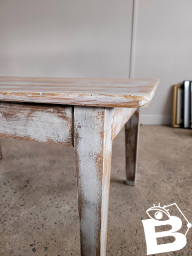 Table basse patinée